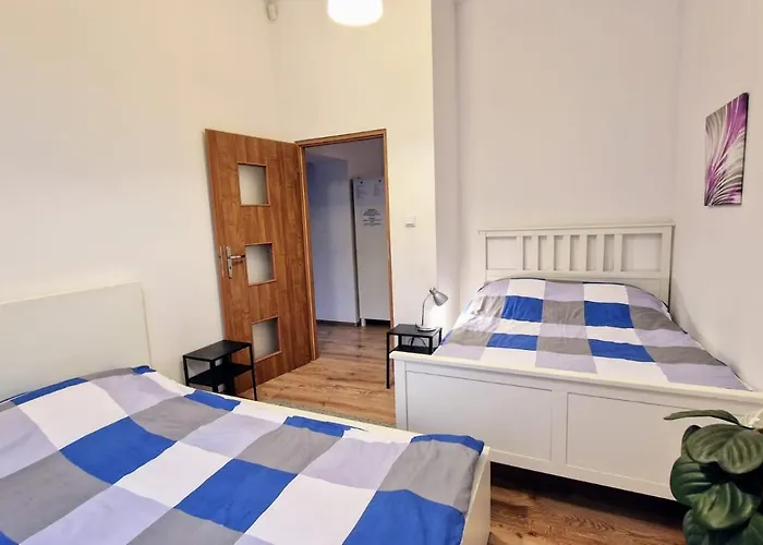Luxury Location-Bright&Parking